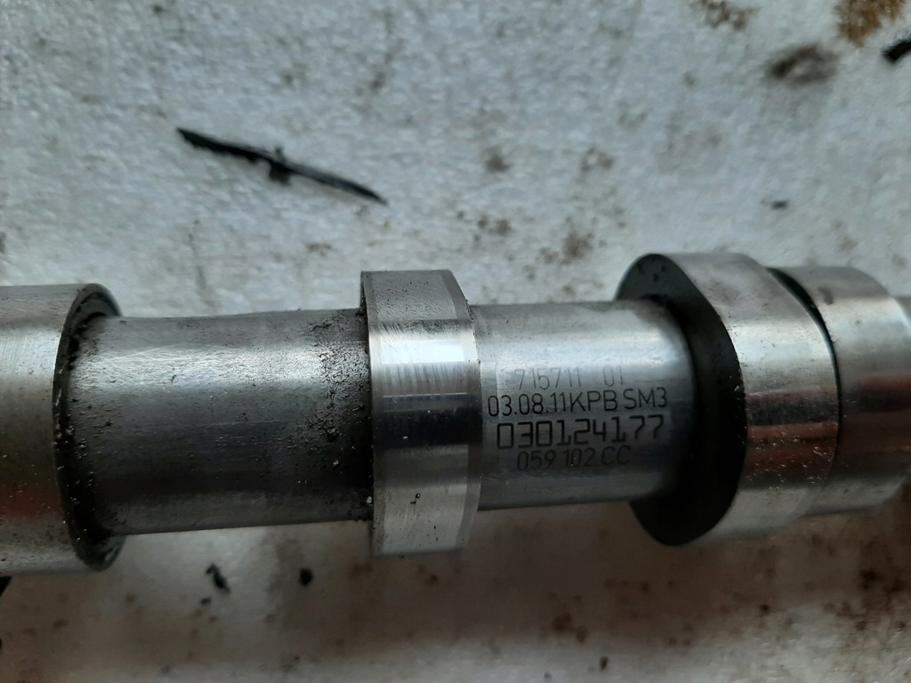 фото №3, Audi a6 c6 вал распределительного вала правый 059102cc