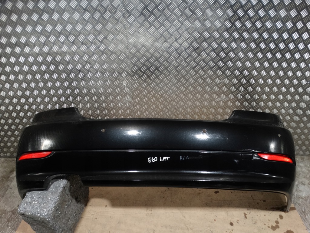 Купити Бампер задній bmw e60 lift 1