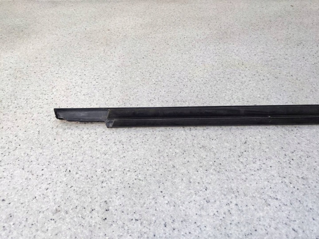 фото №8, Молдинг уплотнитель дверь левая левый перед czarna bmw 3 g20 g21