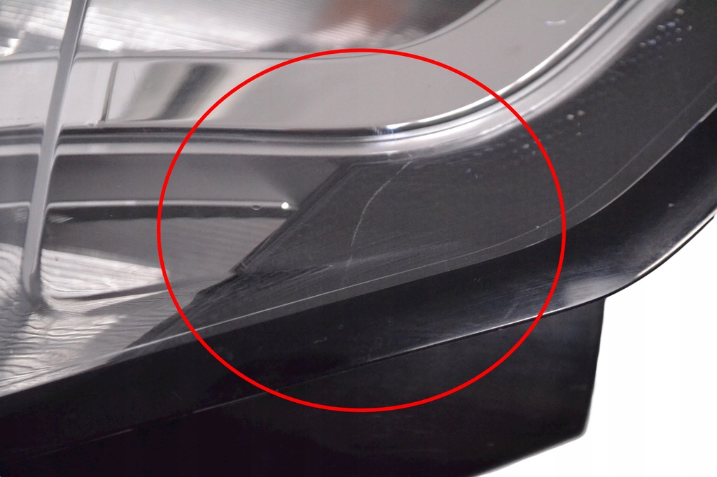 фото №7, Land rover discovery sport 2017 права сторона лампа задня