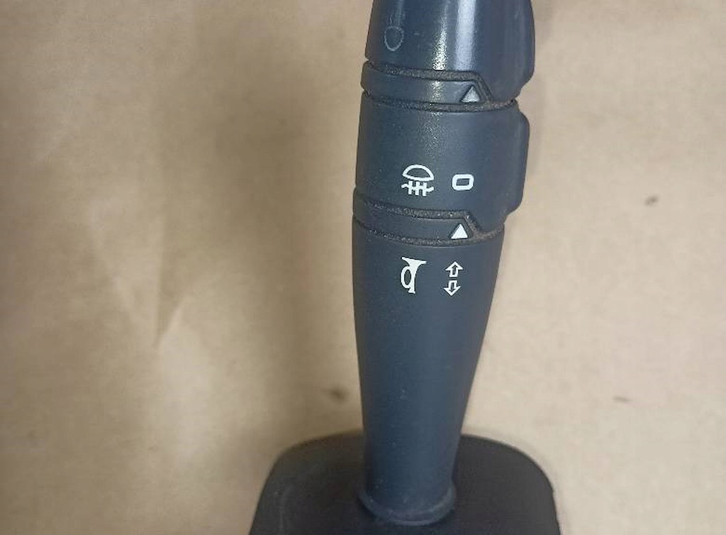 фото №2, Переключатель света поворотники renault clio