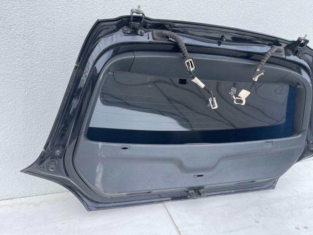 Крышка багажника задняя задняя багажника стекло volkswagen scirocco 08- 1k8 Недорого