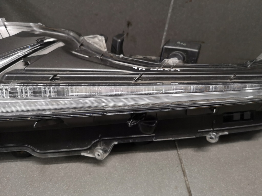 фото №3, Лампа led дневная левый перед lexus nx200t