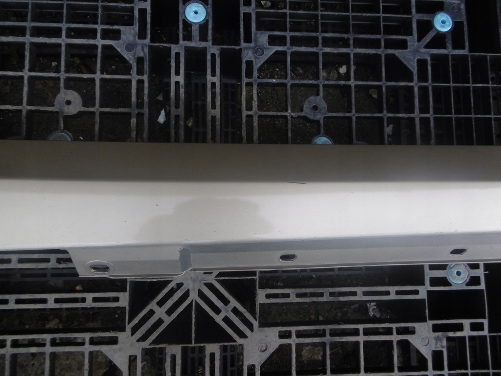 фото №5, Накладка молдинг порог правая 798 mercedes w204