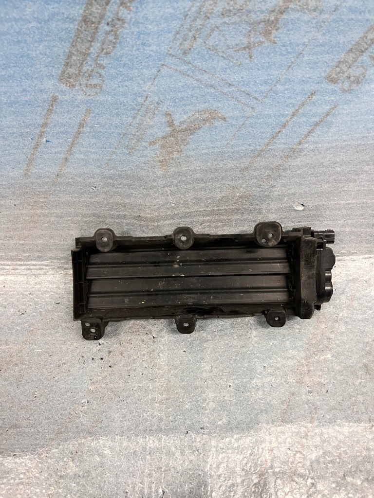 фото №1, Жалюзі повітря hyundai tucson iv права nr.0