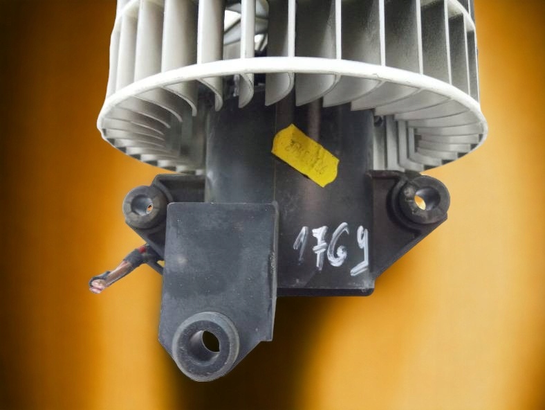 Повітродувка обдув mercedes-benz a-klasa a 170 Зі Шроту