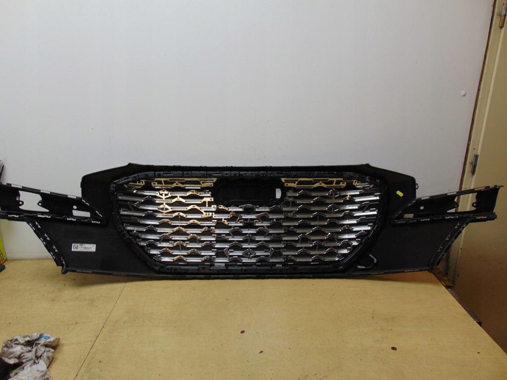 фото №9, Решётка радиатора решётка радиатора audi q4 e-tron оригинал эмблема 89a807725a