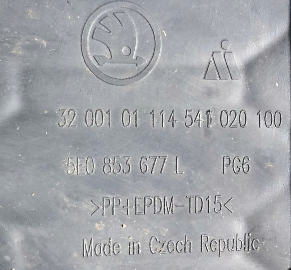 фото №10, Octavia 3 iii lift 2017-2020 решітка бампера середня передня