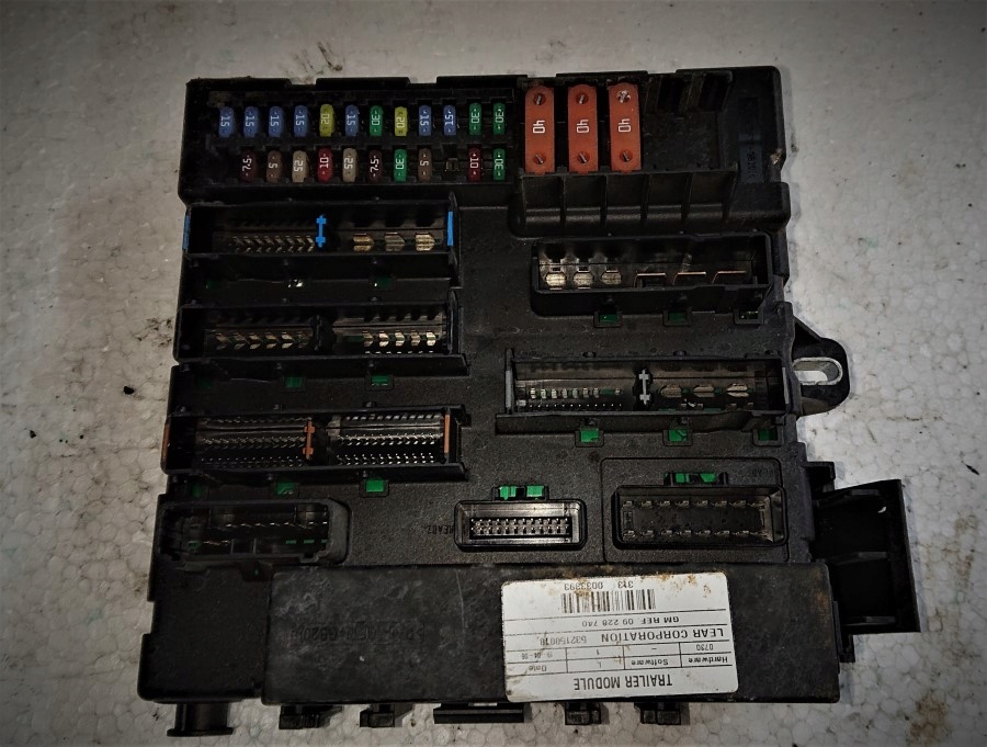 фото №1, Коробка предохранителей opel 13205781