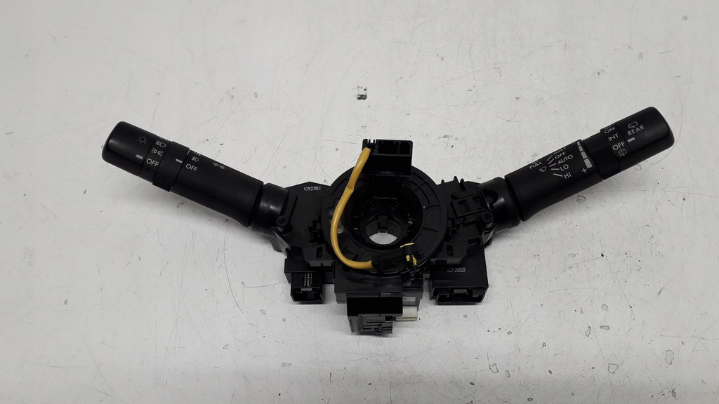 фото №1, Subaru legacy v 5 09- переключатель комбинированный лента