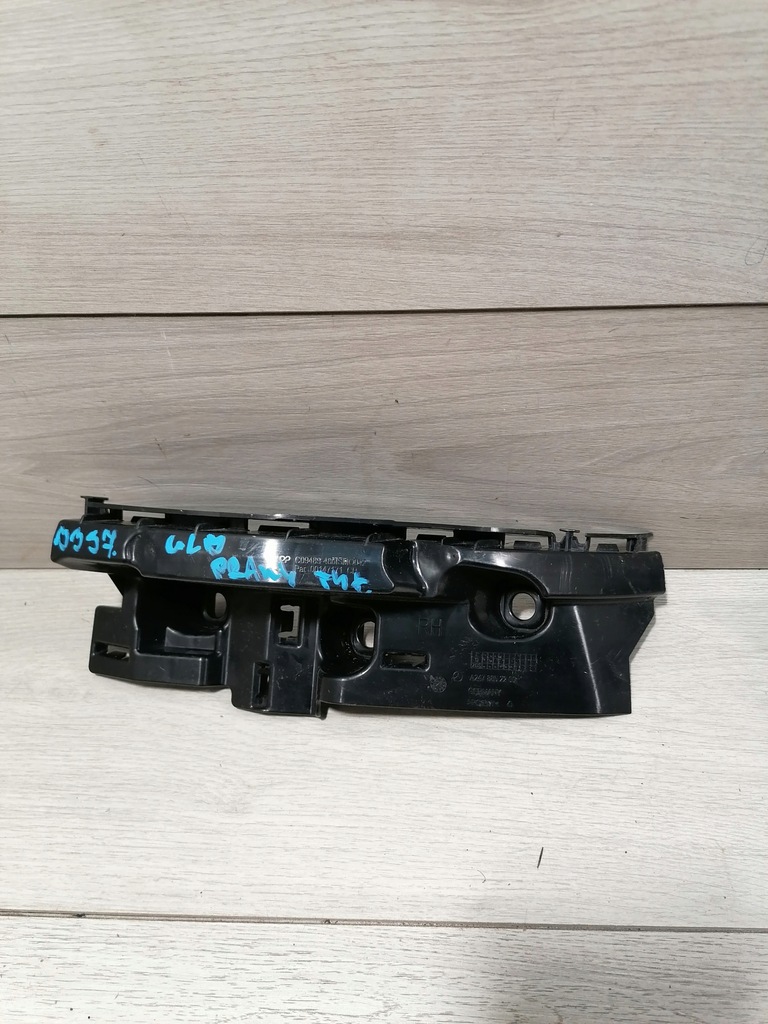 фото №1, Mercedes glb направляющая бампер правый задняя a2478852200