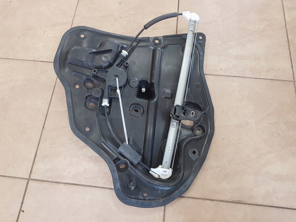 фото №2, Подъемник стекло mazda cx3 2016 rok оригинал