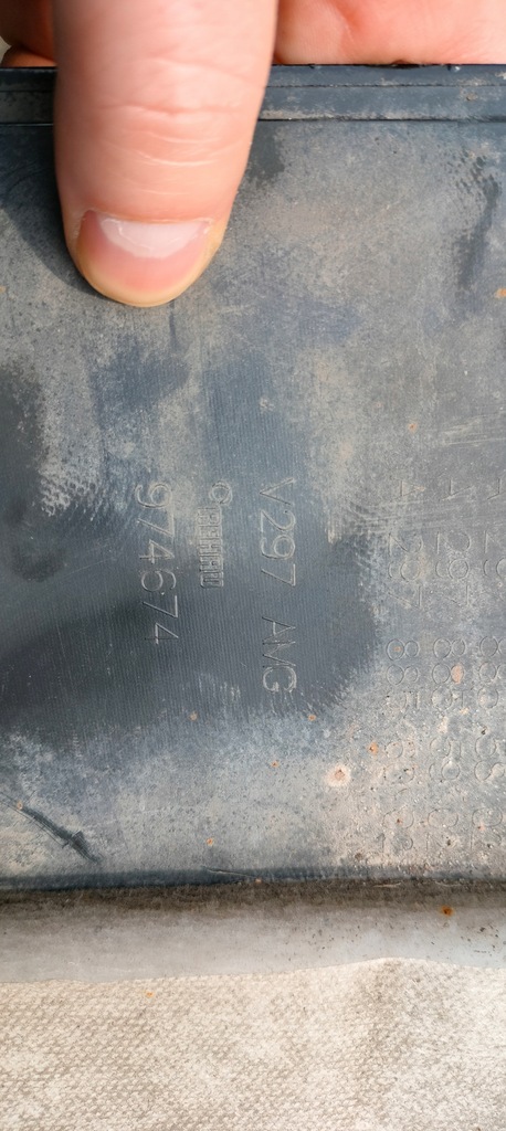 фото №8, Бампер дифузор задня mercedes eqs v297 amg