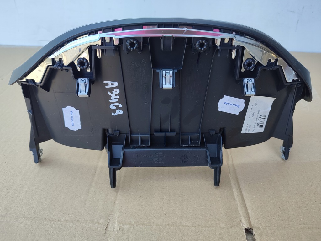 фото №6, Рамка защита спидометра renault megane iv europa оригинал 682647342r