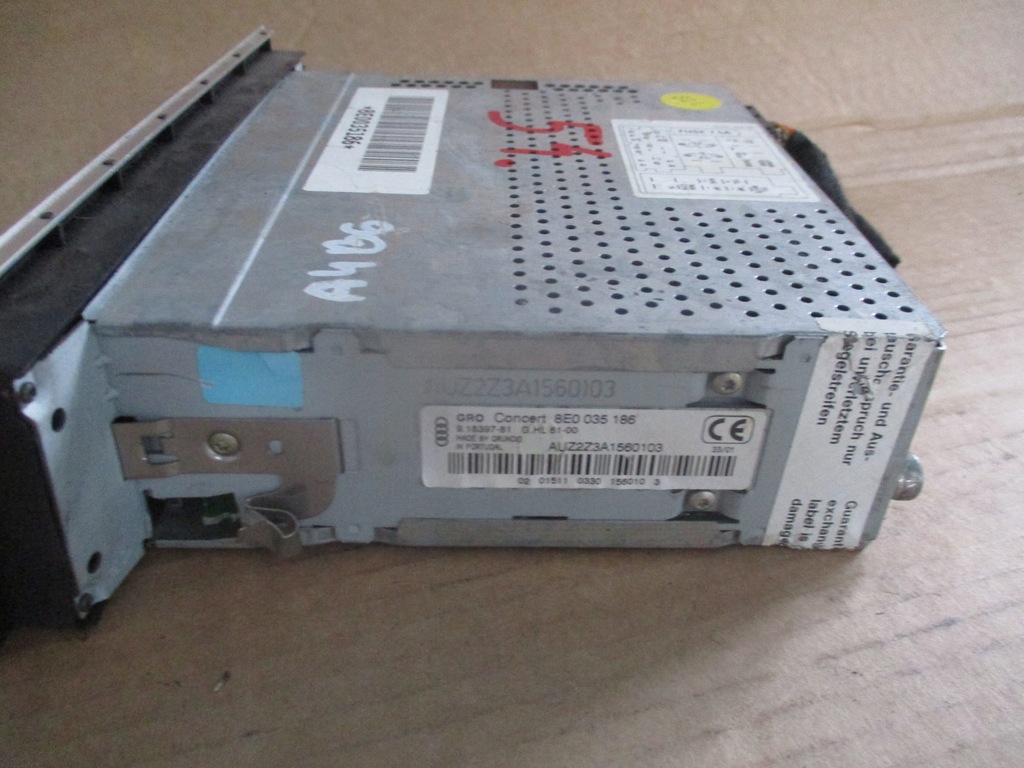 фото №4, Радио радиопроигрыватель cd audi a4 b7 8e0035186