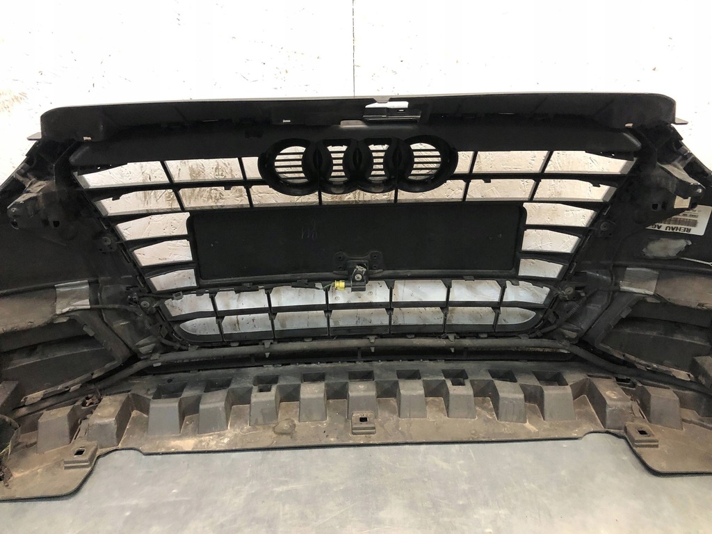 фото №11, Kompletny бампер передний pod омыватель a3 8v sportback 12-16 s line ly9b