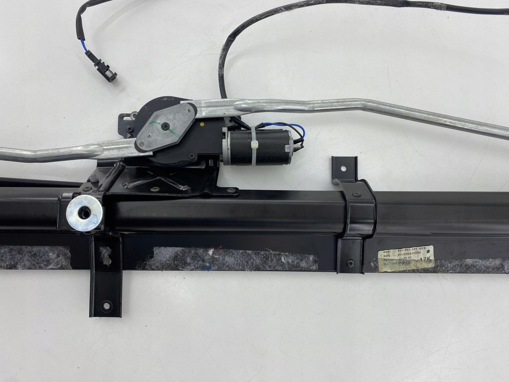 фото №12, Шторка електрична задній скло audi a8 d3 jive org