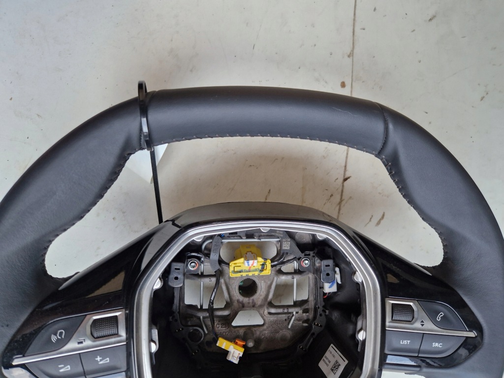 фото №8, Воздуховод кожа мультифункция peugeot 208 ii 2008 ii