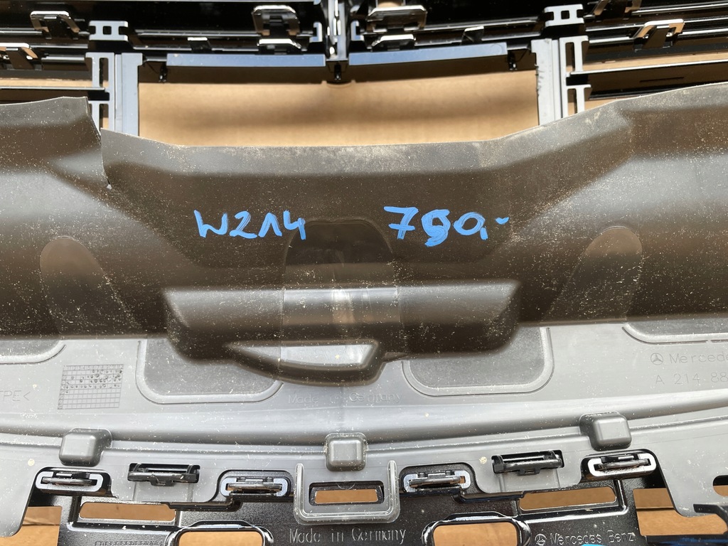 фото №10, Mercedes w214 e klasa решётка радиатора решётка радиатора nowa оригинал a2148804801 a2148806001