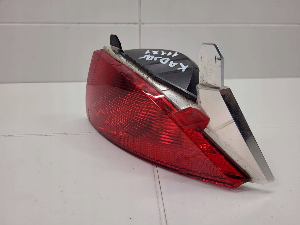 фото №7, Лампа задняя противотуманная правая сторона renault kadjar 2018 265801896r