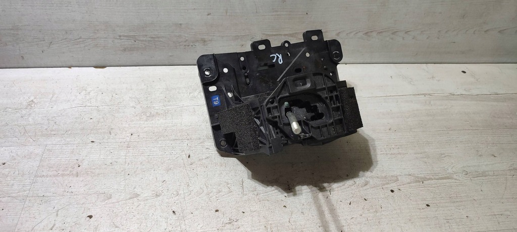 фото №1, Lexus rc 2019 домкрат переключения передач