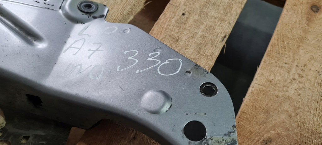 фото №8, A7 4g носик крыла левая левый лонжерон ly7g a6 c7 4g s6