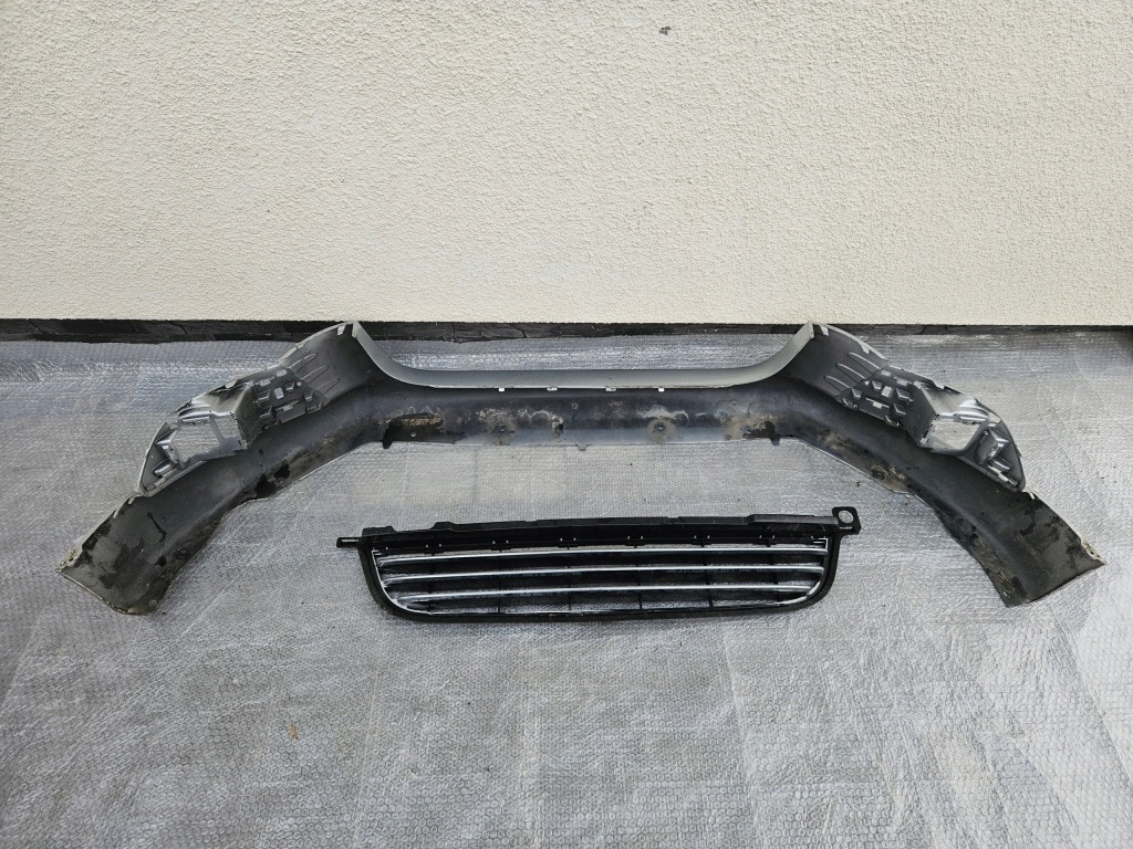 Peugeot 5008 1 бампер перед спойлер решётка Недорого