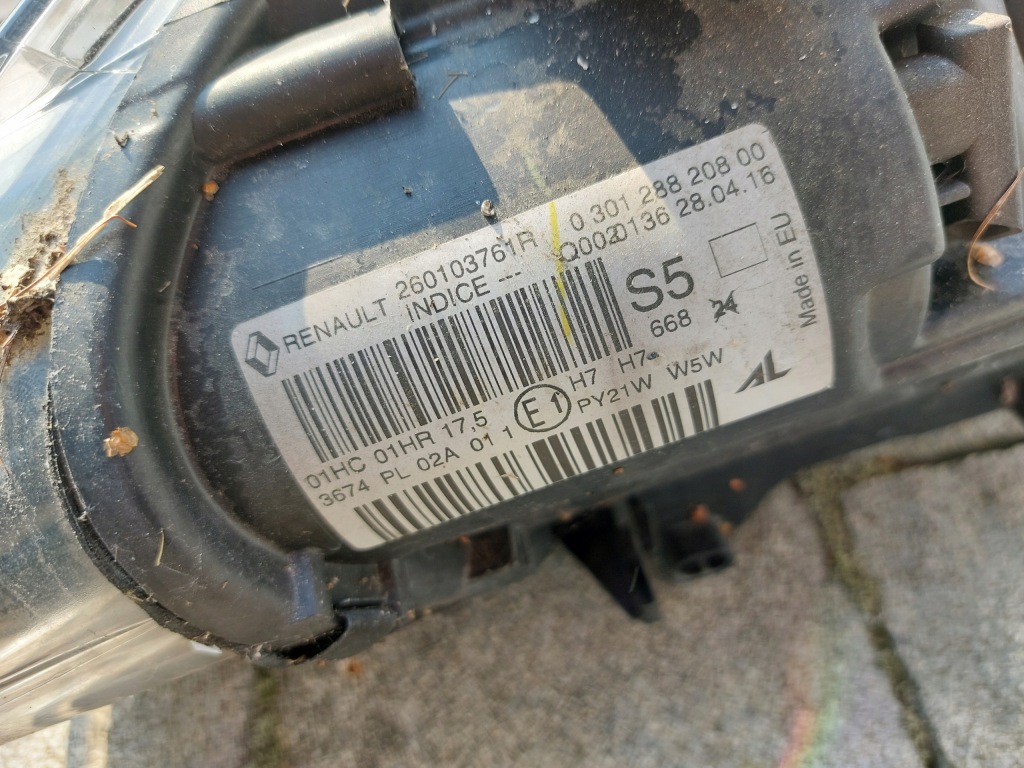 Капот бампер крила лампа renault megane iii dv369 Зі Шроту