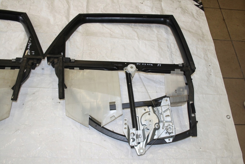 фото №6, Audi a4 b5 механізм вікон підйомник вікон задня