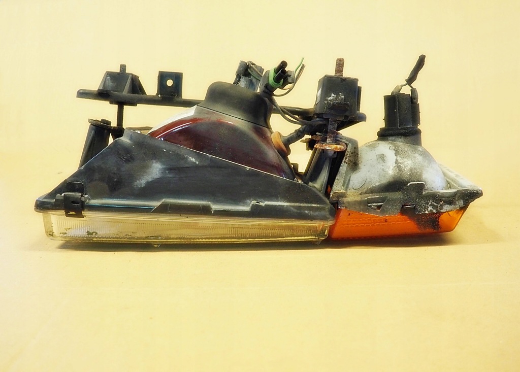 фото №13, Cadillac northstar поворотник поворотник передній правий lub лівий гарний