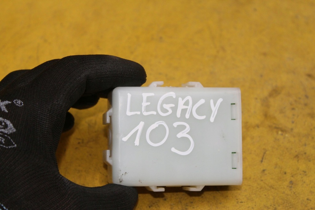 фото №6, Модуль центрального замка 88035ag060 legacy iv