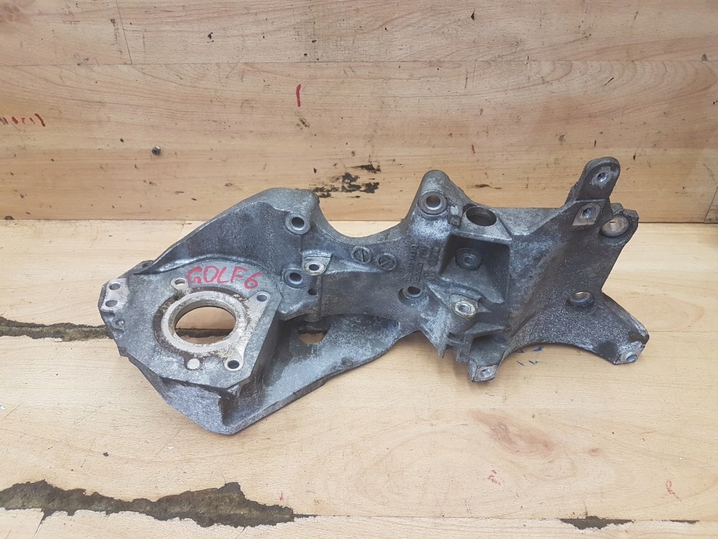 фото №1, Кронштейн кронштейн генератора vw golf vi lift 1.6 tdi