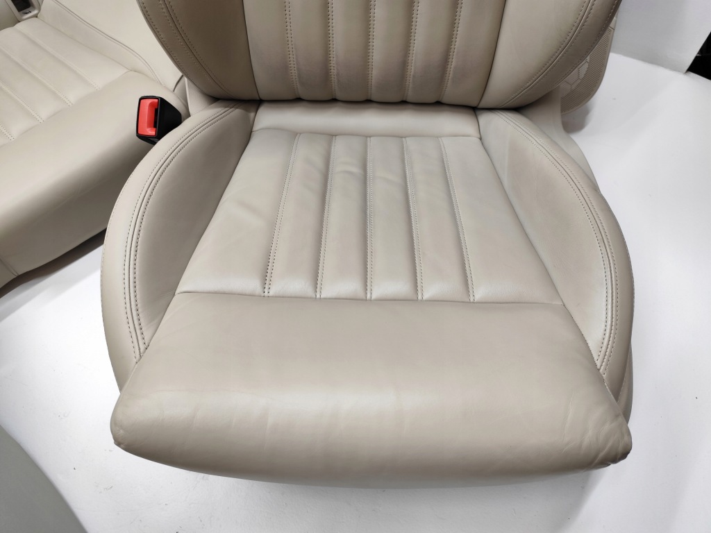 фото №4, Skoda superb iii kombi laurin&klement сидіння заднє сидіння тунель обшивки комплект