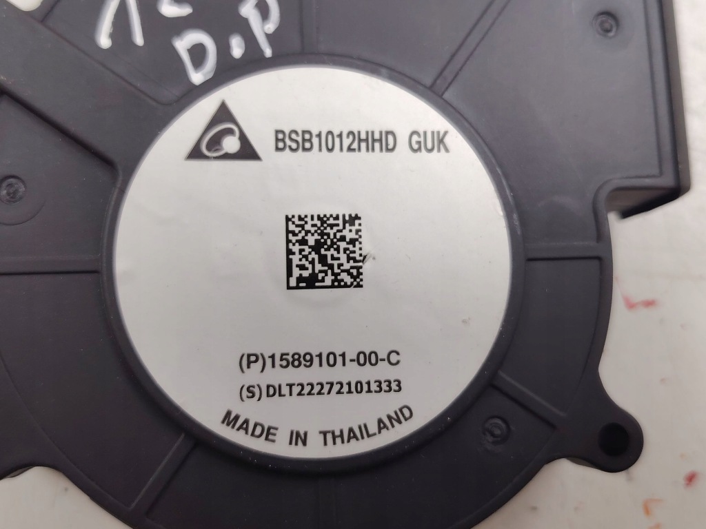 2023 tesla model s вентиляция сиденье 158910100c в Украине