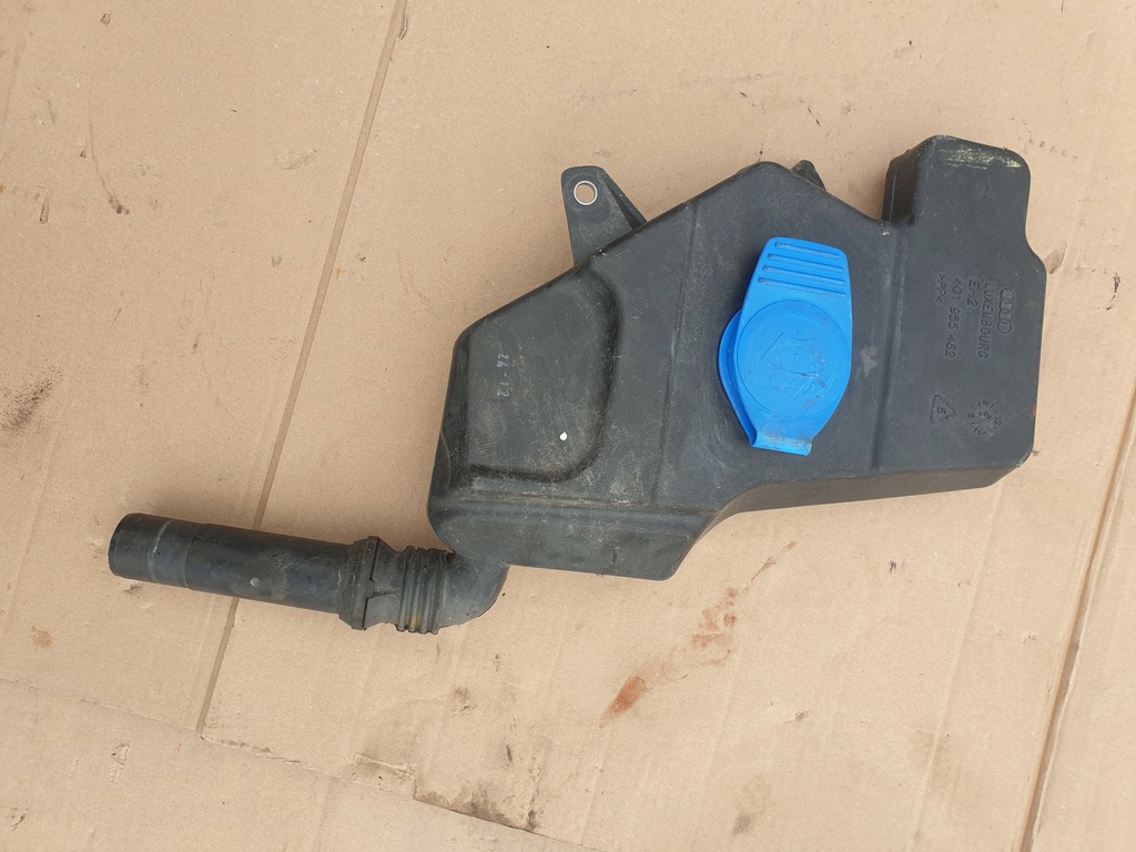 фото №1, Бачок омывателя 4g1955462