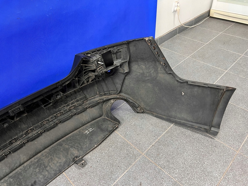 фото №11, Audi a7 c7 бампер задняя lx7u 4g8807511