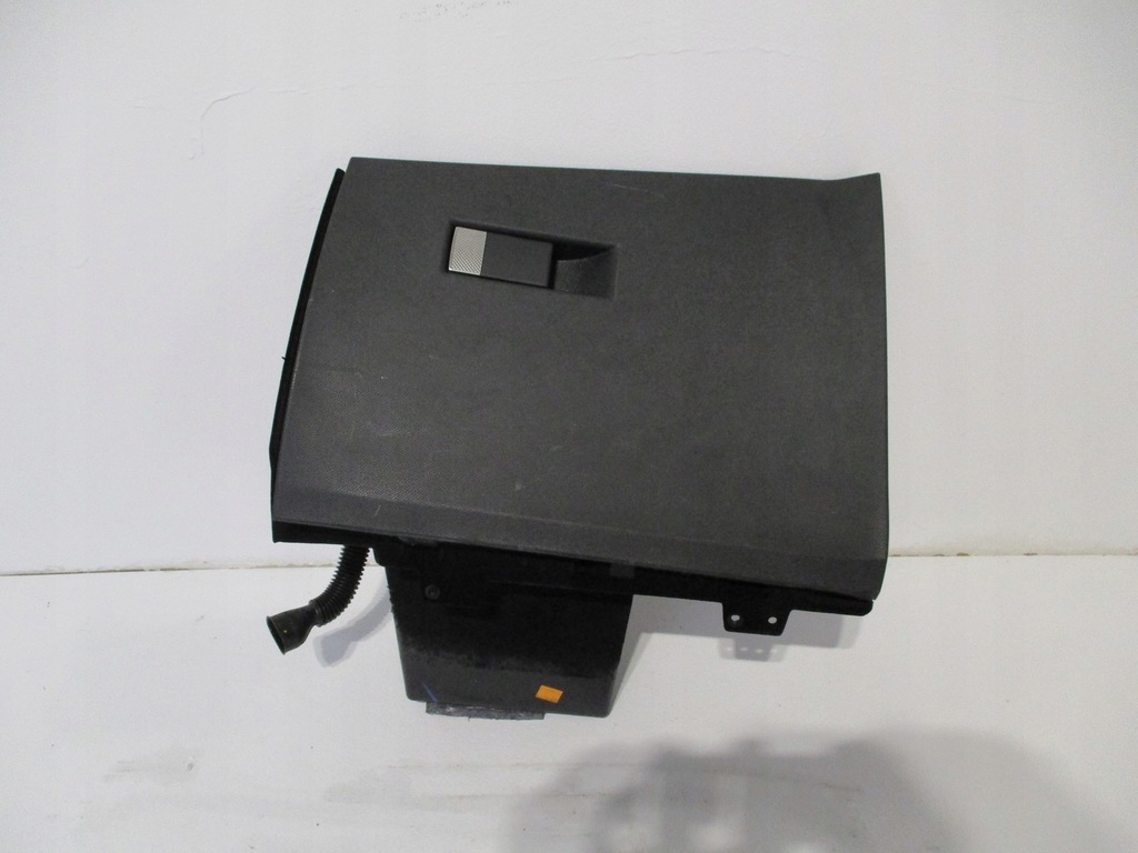 фото №1, Бардачок консолі citroen ds7