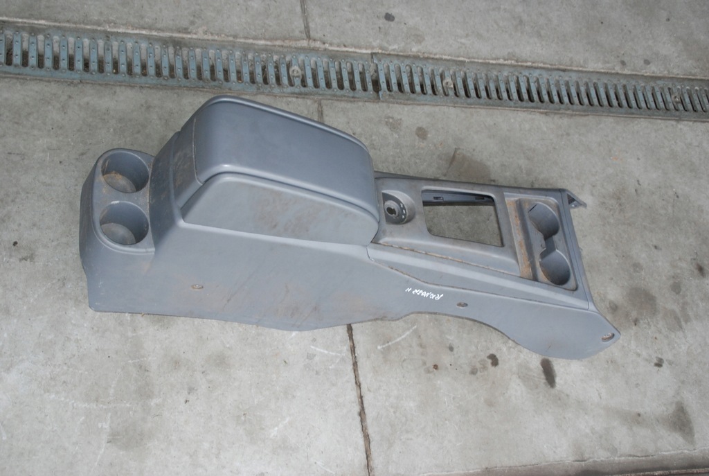 фото №1, Подлокотник туннель средний ford ranger ii 06-11r