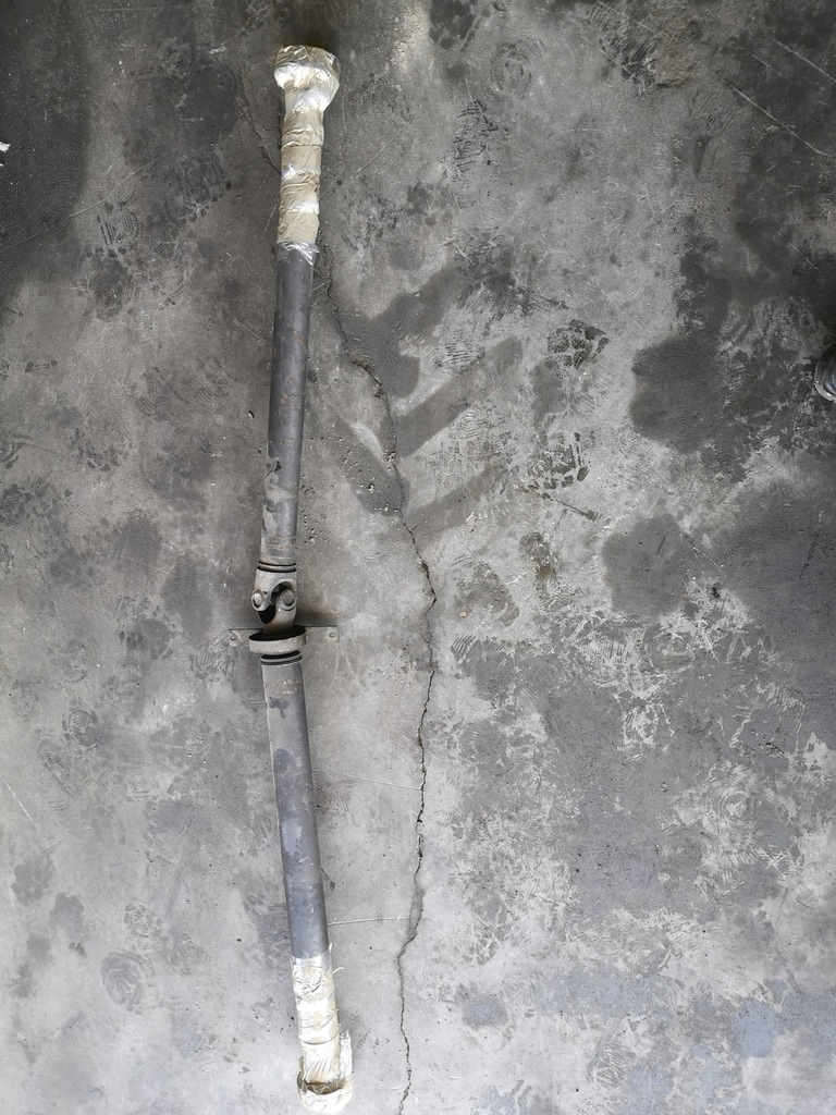 фото №1, Wał приводной audi a8 d2 4d0521101b