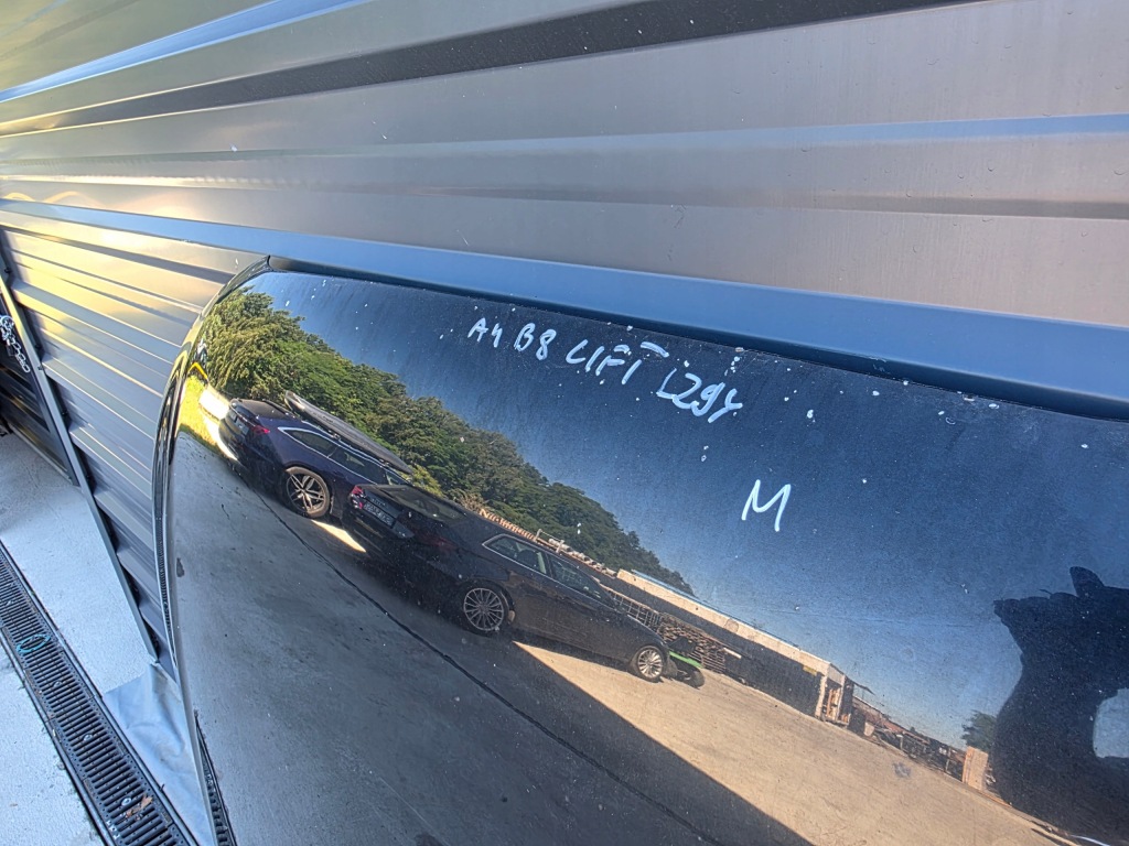 Капот крышка двигателя audi a4 b8 рестайлинг  lz9y 2011-2016 Оригинал