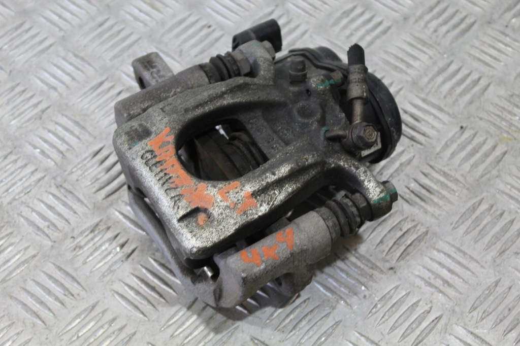 фото №1, Супорт гальмівний лівий задня 4x4 kadjar lift