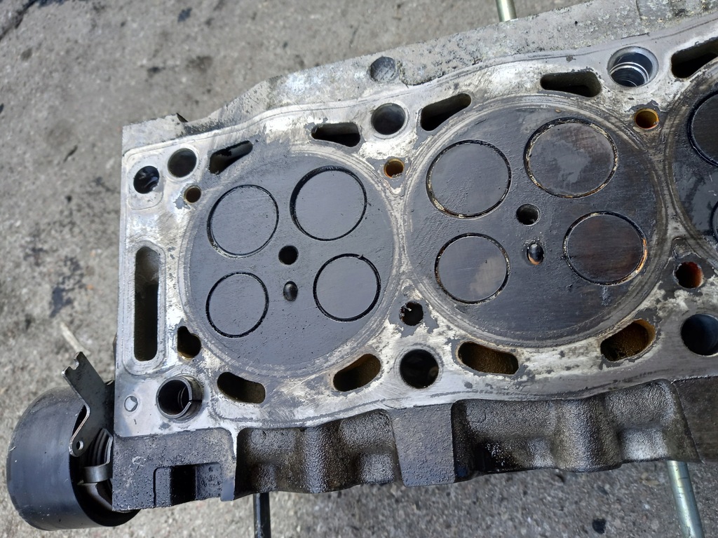 фото №5, Головка двигателя volvo v50 s40 2.0 hdi 9641752610