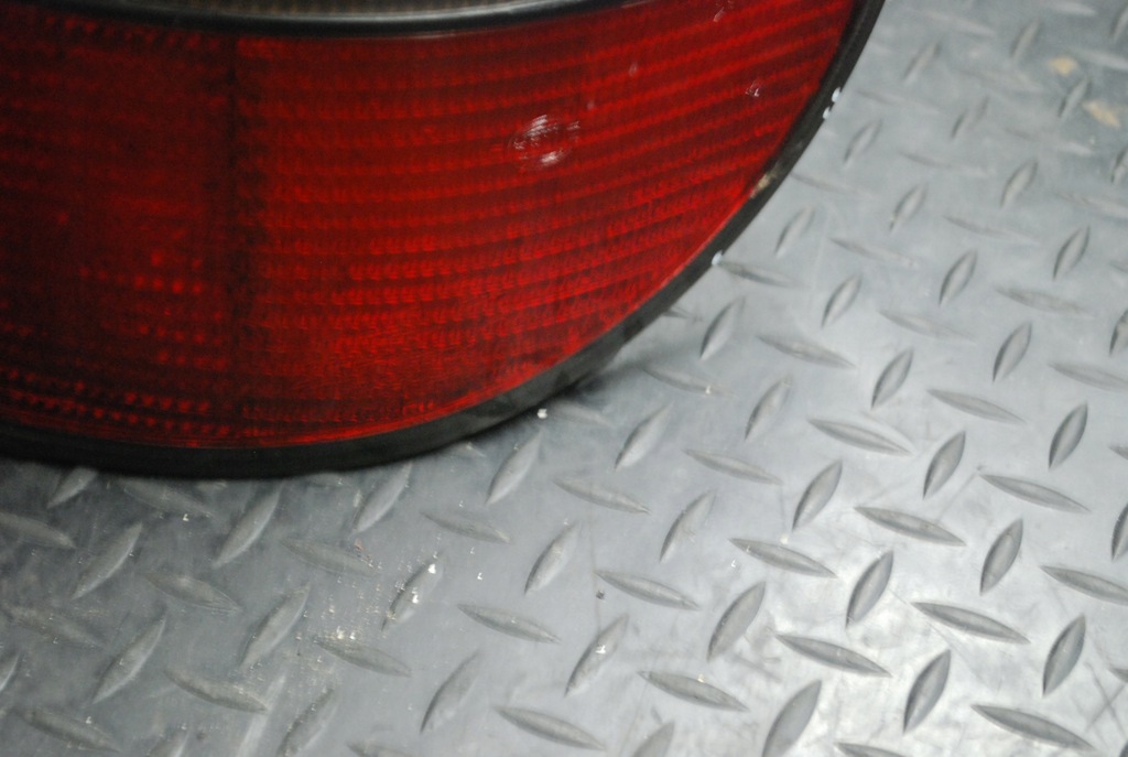 фото №11, Лампа правий задня vw sharan 7m0945258a вкладиш