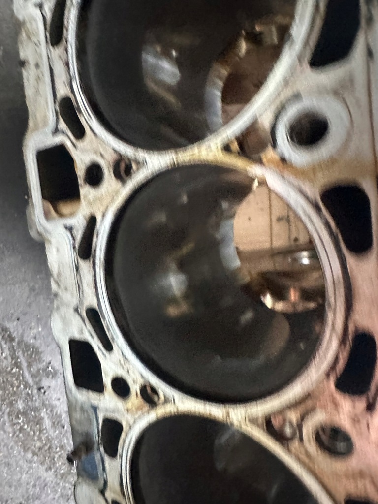 фото №10, Блок двигуна підпора zatarty audi a8 d4 4.2 fsi cdra 079103023s 079103032