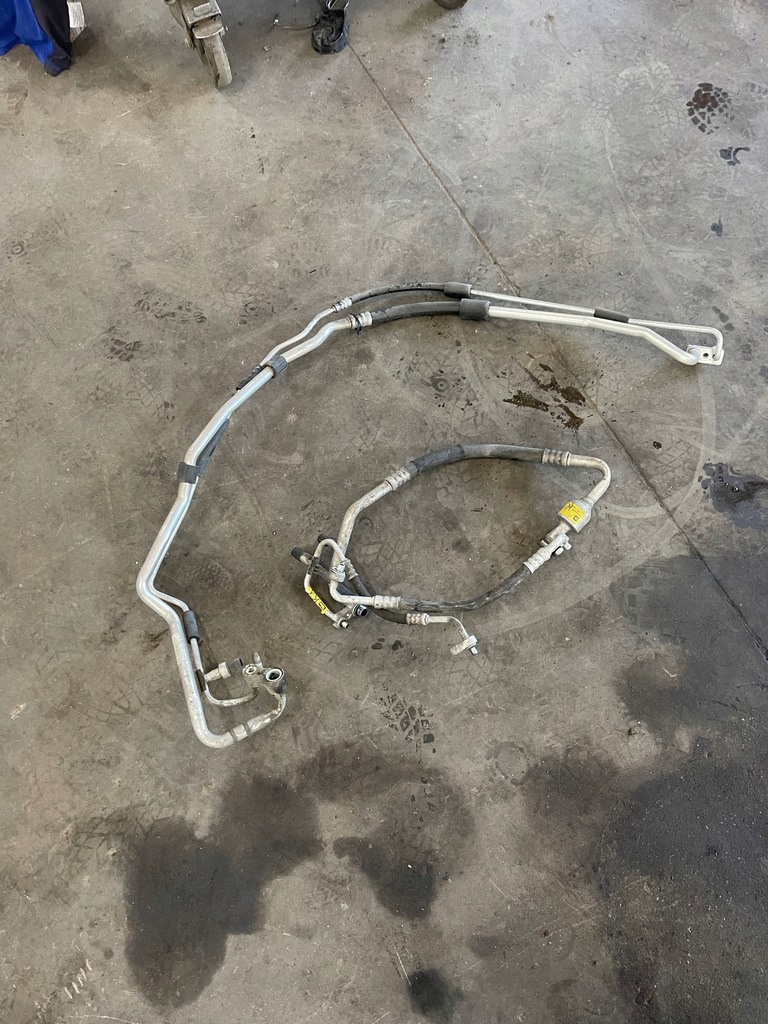 фото №1, Opel vectra signum 2.0 turbo шланг кондиционера