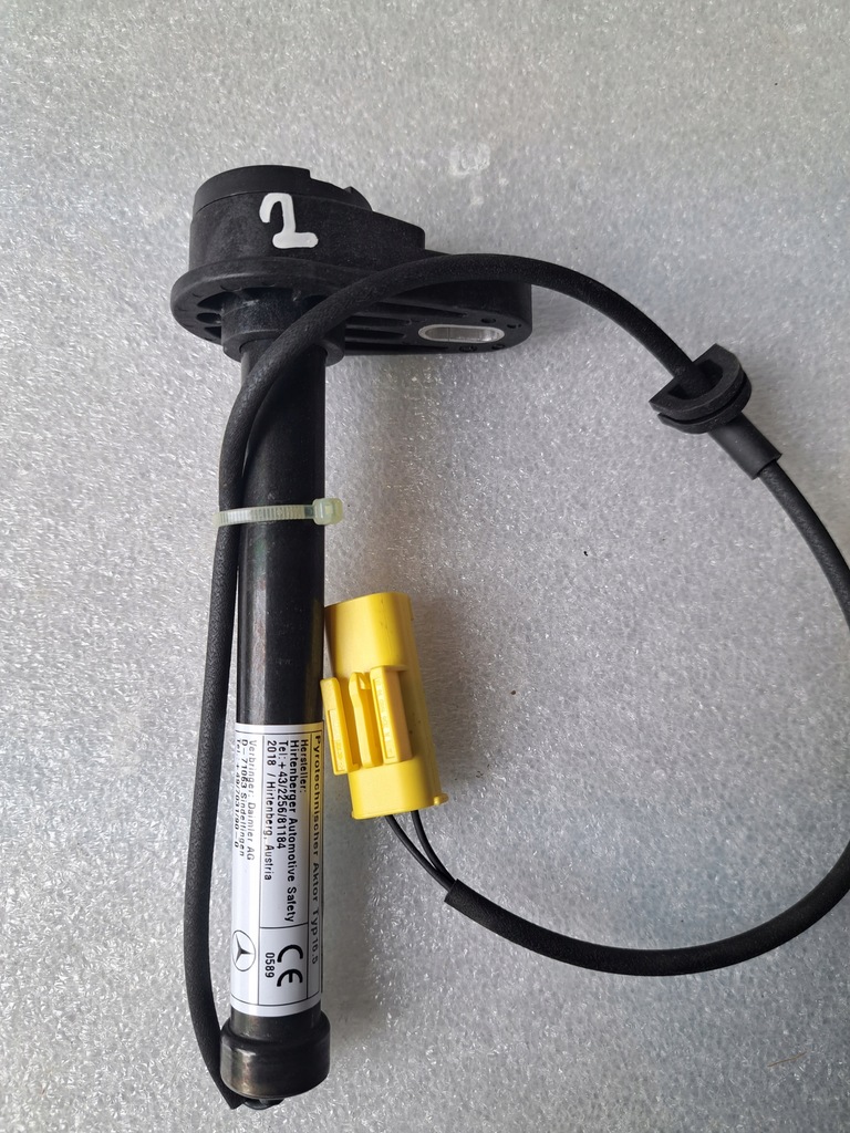 фото №1, Mercedes a2139062201 патрон пиротехнический капот