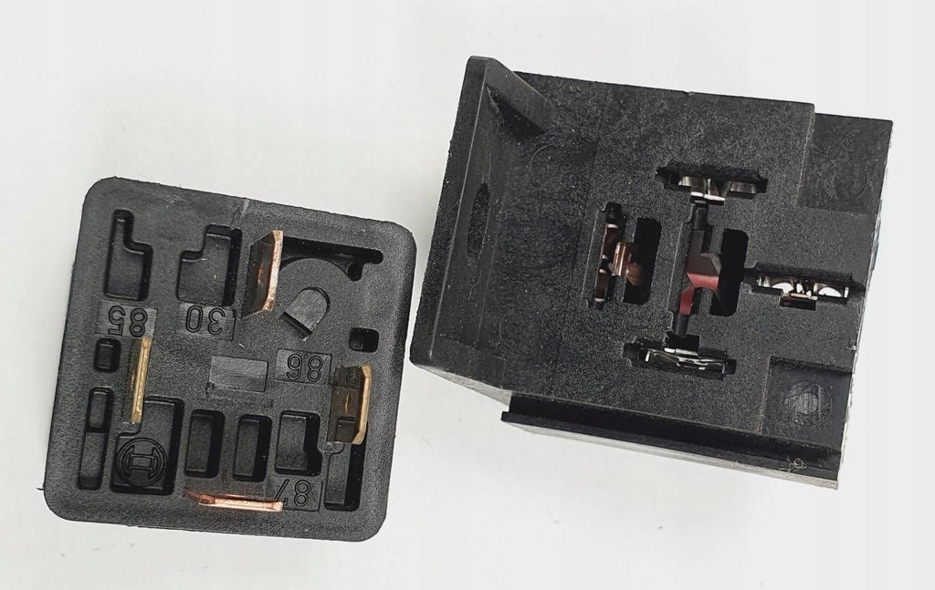 фото №3, Реле mazda rx-8 0332019103