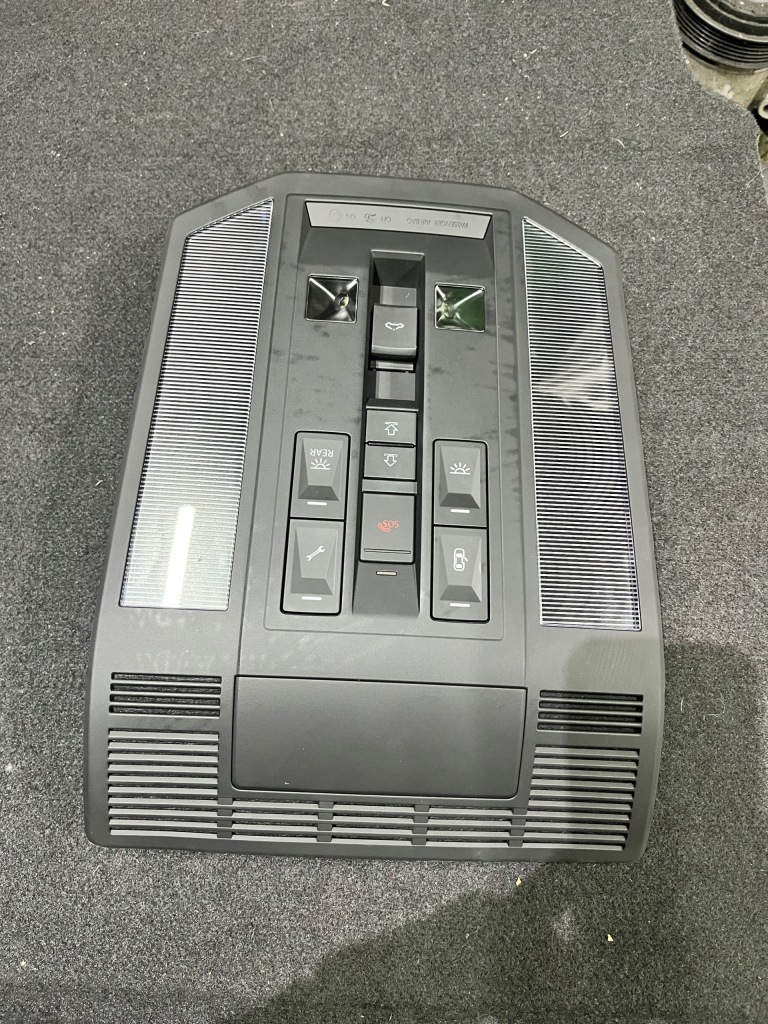 фото №1, Vw touareg iii 760 лампа стельовий