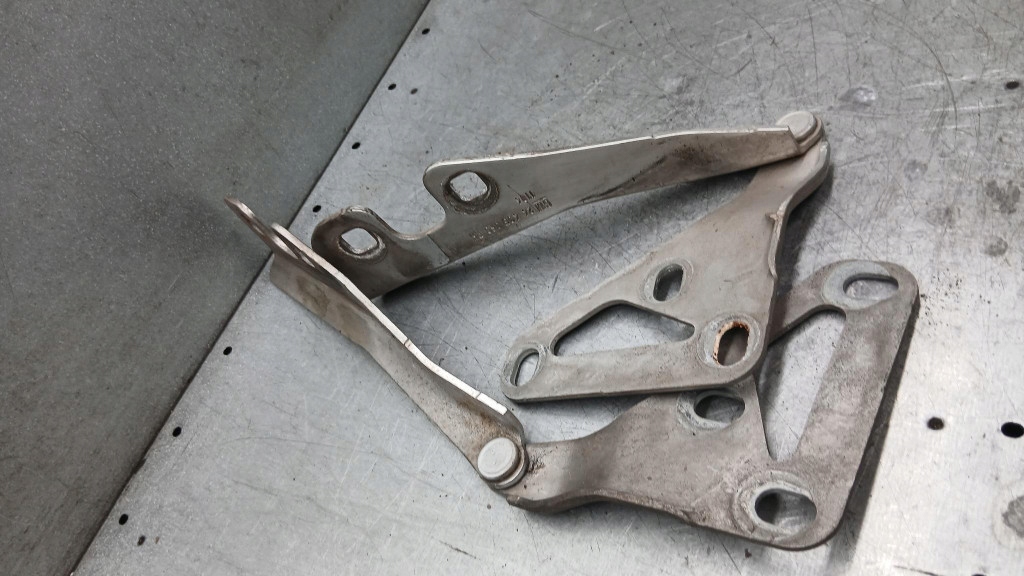 фото №6, Петля накладка opel vectra c 1.9cdti kombi 24435368/369