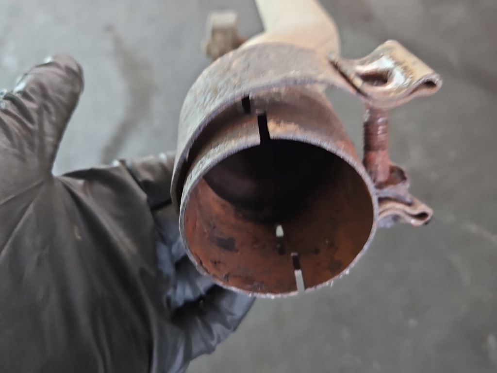 фото №3, Гасник вихлоп труба jeep compass i 06-16 2.4 16v 170km